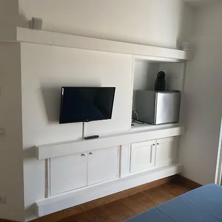 'i Tre Mari' In Strandnaehe By Interhome Ольбія